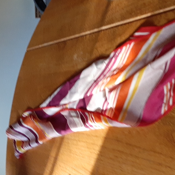 Vtg Oscar de la Renta Colorful Stripe Silk Scarf 7"×72" - Picture 7 of 7
